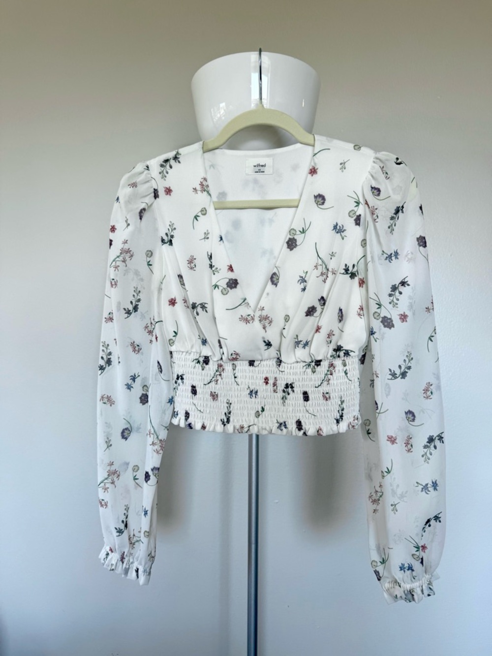 Aritzia Wilfred Wistful Blouse Spring Medley